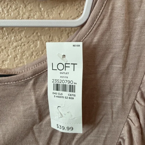 Top - Picture 2 of 2